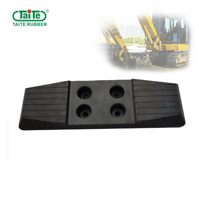 ভালো দাম Komatsu খননকারী রাবার প্যাড 450 মিমি প্রস্থ গ্রাউন্ড সারফেস কম ক্ষতি অনলাইন